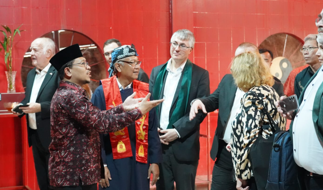 Delegasi Austria Belajar Toleransi di Desa Pabuaran, Ikon Kerukunan Indonesia